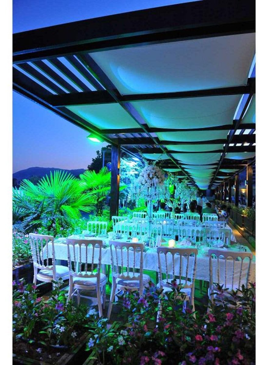 Poolside Venue